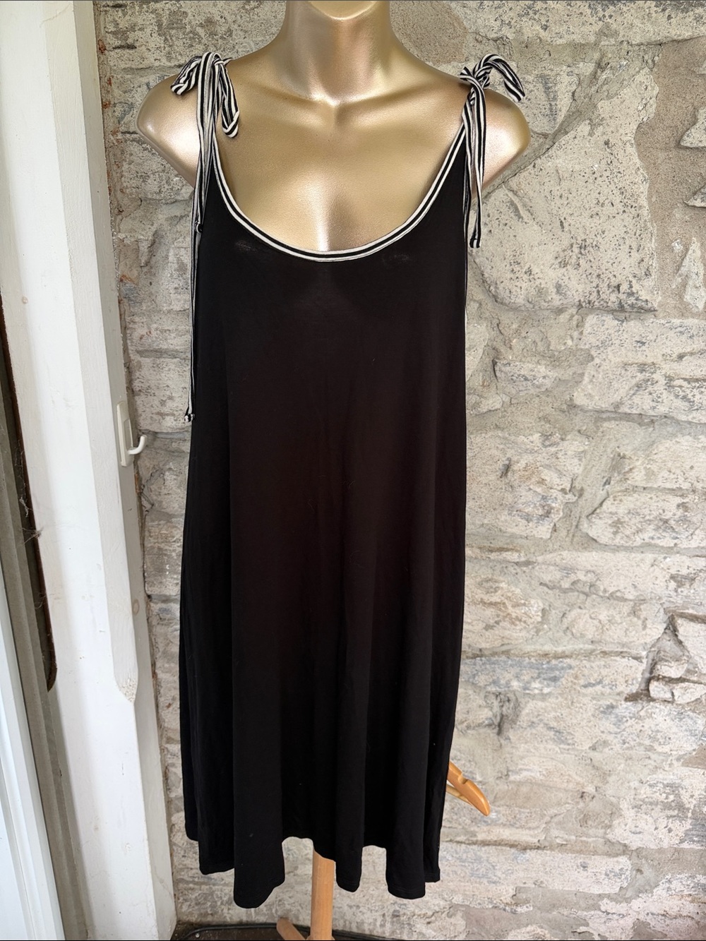 Black Tie-Shoulder Sundress with Contrast Trim